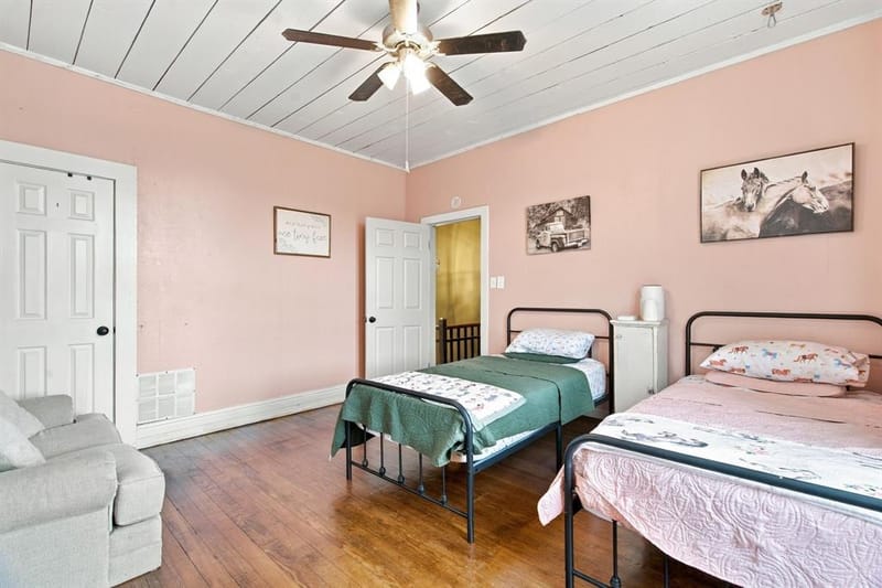 106 W North Street, Hico TX 76457 - Photo 28