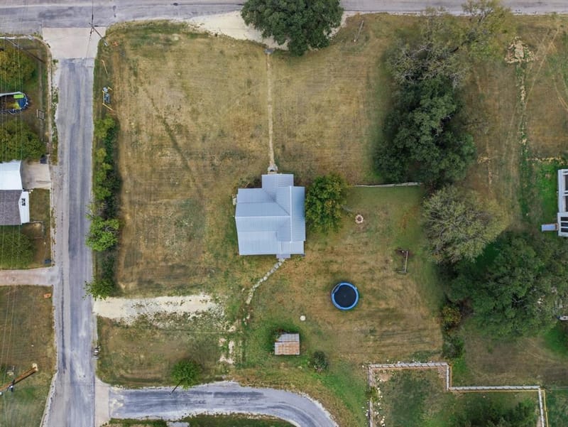 106 W North Street, Hico TX 76457 - Photo 35