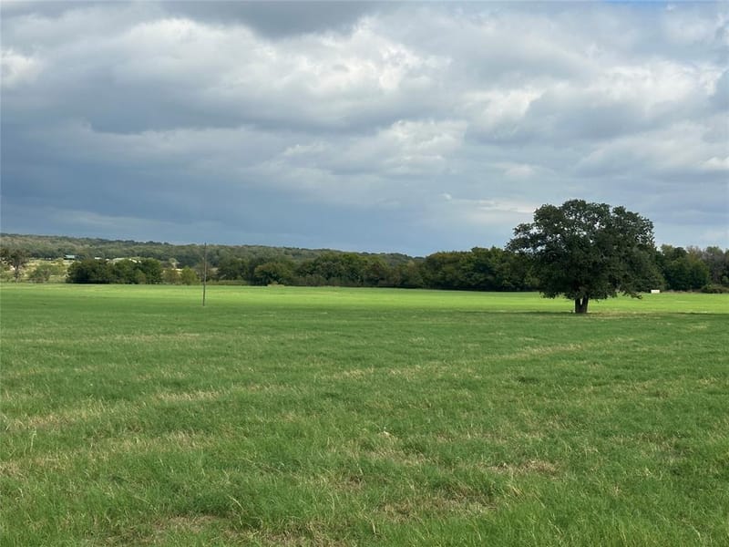 2409 Highway 81 N, Bowie TX 76230 - Photo 28