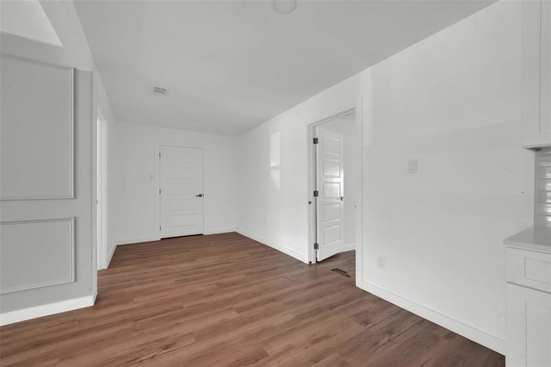 2523 Klondike Drive, Dallas TX 75228 - Photo 4