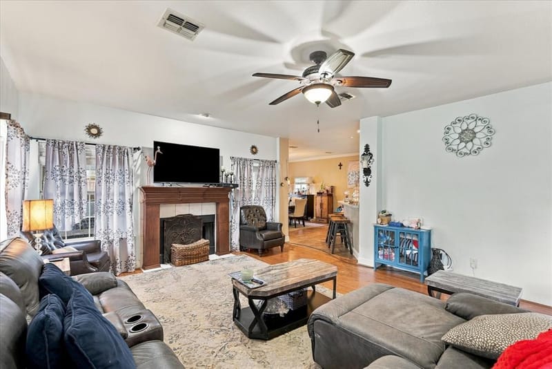1906 Chapel Cove, Rowlett TX 75088 - Photo 9