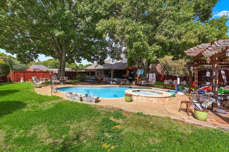 1906 Chapel Cove, Rowlett TX 75088 - Photo 34
