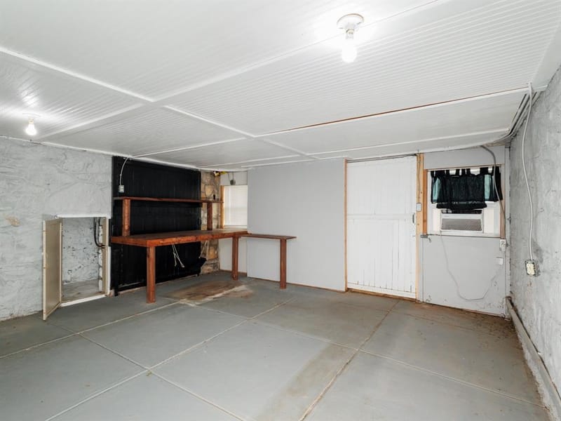 544 N Clinton Street, Stephenville TX 76401 - Photo 32