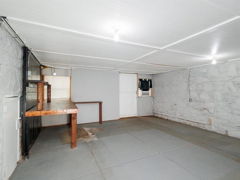 544 N Clinton Street, Stephenville TX 76401 - Photo 33