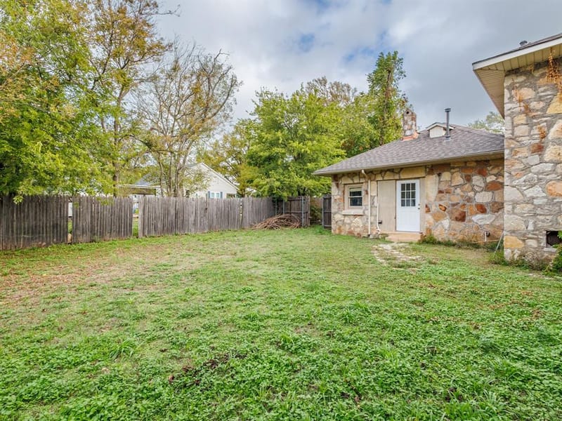 544 N Clinton Street, Stephenville TX 76401 - Photo 29