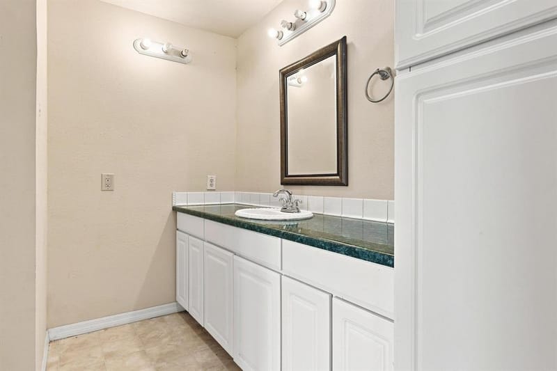 600 W Munson Street, Denison TX 75020 - Photo 27