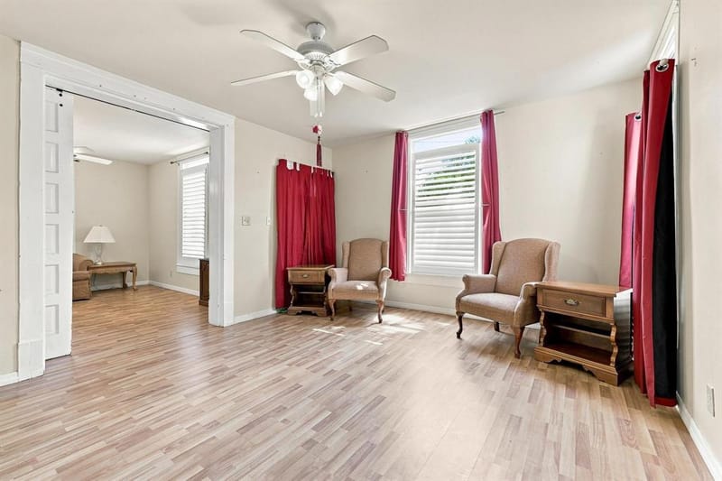 600 W Munson Street, Denison TX 75020 - Photo 8