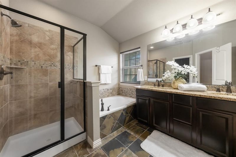 3908 Asbury Lane, Addison TX 75001 - Photo 32