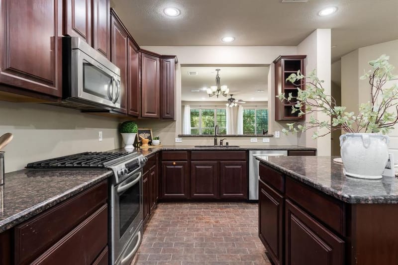 3908 Asbury Lane, Addison TX 75001 - Photo 18