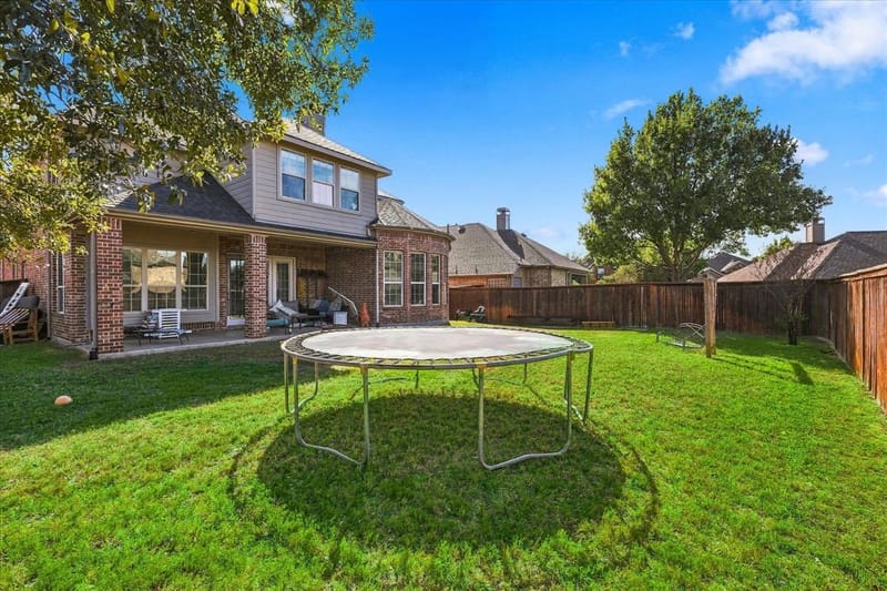 1205 Jasmine Street, Lantana TX 76226 - Photo 38