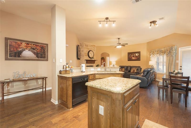 1006 Churchill Drive, Princeton TX 75407 - Photo 6