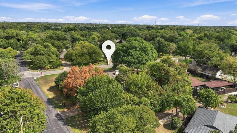 1403 Tranquilla Drive, Dallas TX 75218 - Photo 15