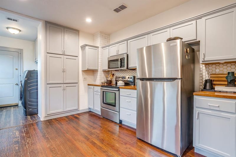 2711 Scott Avenue, Fort Worth TX 76103 - Photo 19