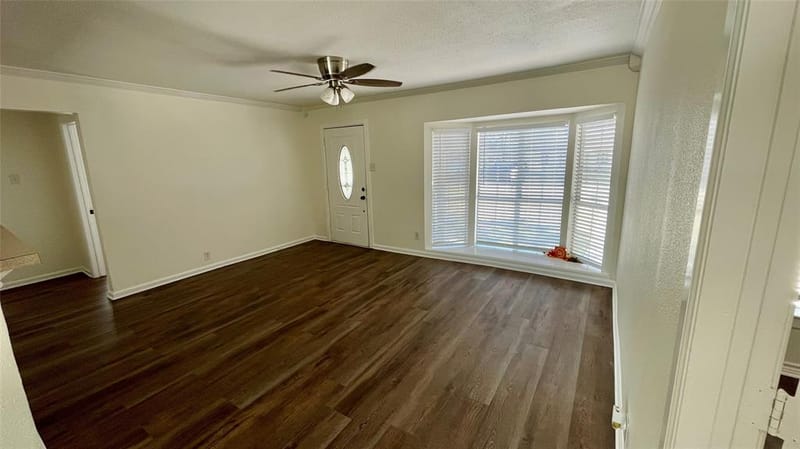 722 Circle Drive, Arlington TX 76010 - Photo 23