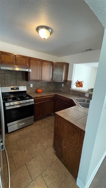 722 Circle Drive, Arlington TX 76010 - Photo 13