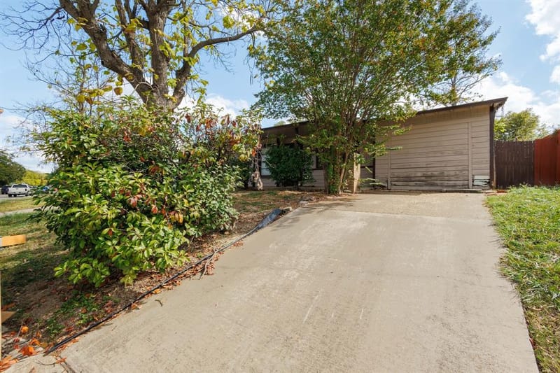 124 Rio Rita Drive, Garland TX 75040 - Photo 2