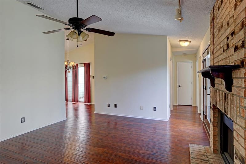 2109 Brook Mount Court, Carrollton TX 75006 - Photo 6