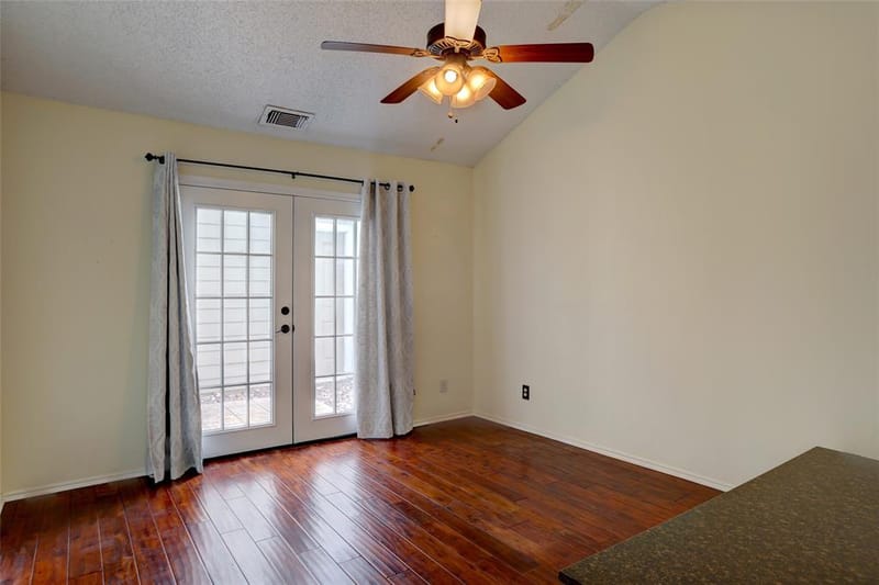 2109 Brook Mount Court, Carrollton TX 75006 - Photo 17