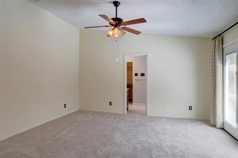 2109 Brook Mount Court, Carrollton TX 75006 - Photo 12