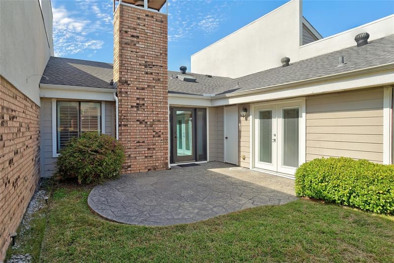 2109 Brook Mount Court, Carrollton TX 75006 - Photo 19