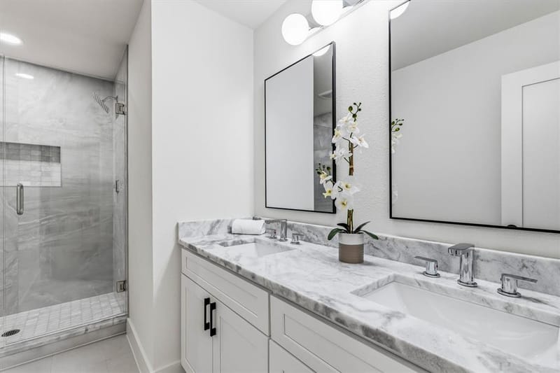 7031 Hunters Ridge Drive, Dallas TX 75248 - Photo 26