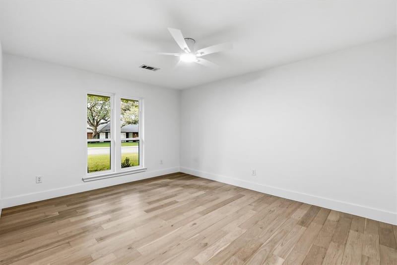 7031 Hunters Ridge Drive, Dallas TX 75248 - Photo 28
