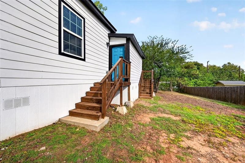 711 W Munson Street, Denison TX 75020 - Photo 27