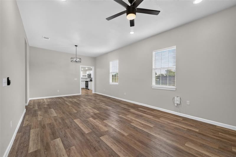 711 W Munson Street, Denison TX 75020 - Photo 4