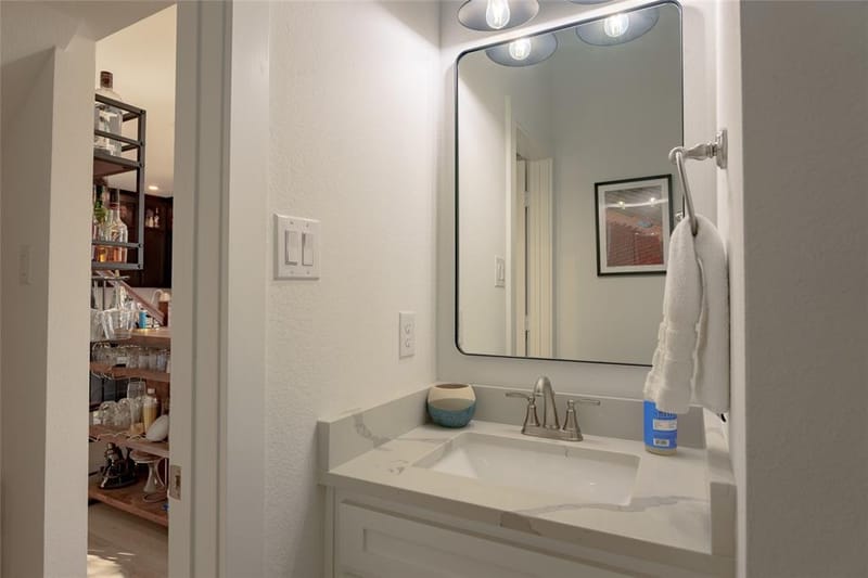 3402 Ladd Street, Dallas TX 75212 - Photo 8
