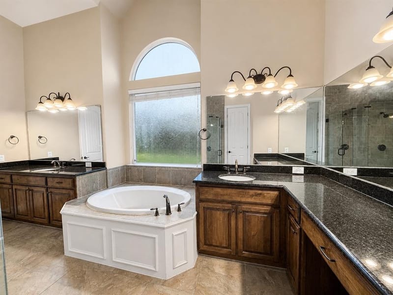 13812 Nash Lane, Frisco TX 75035 - Photo 12