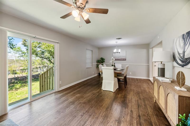 4516 Rolling Hills Drive, Fort Worth TX 76119 - Photo 6
