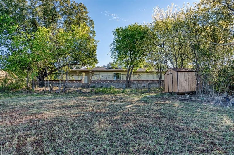 4516 Rolling Hills Drive, Fort Worth TX 76119 - Photo 25