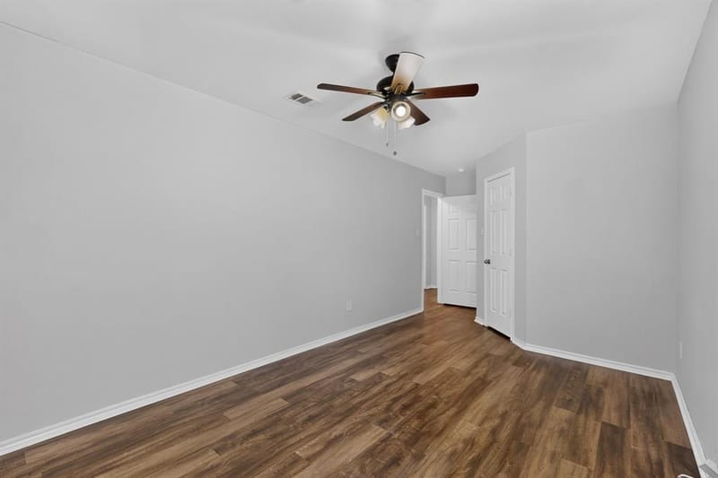 2549 Spring Creek Drive, Balch Springs TX 75180 - Photo 24