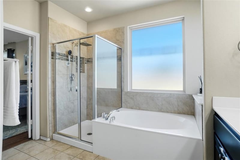 1833 Creekwood Drive, Cleburne TX 76033 - Photo 15