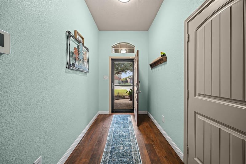 5712 Pawpaw Ridge Drive, Fort Worth TX 76179 - Photo 5