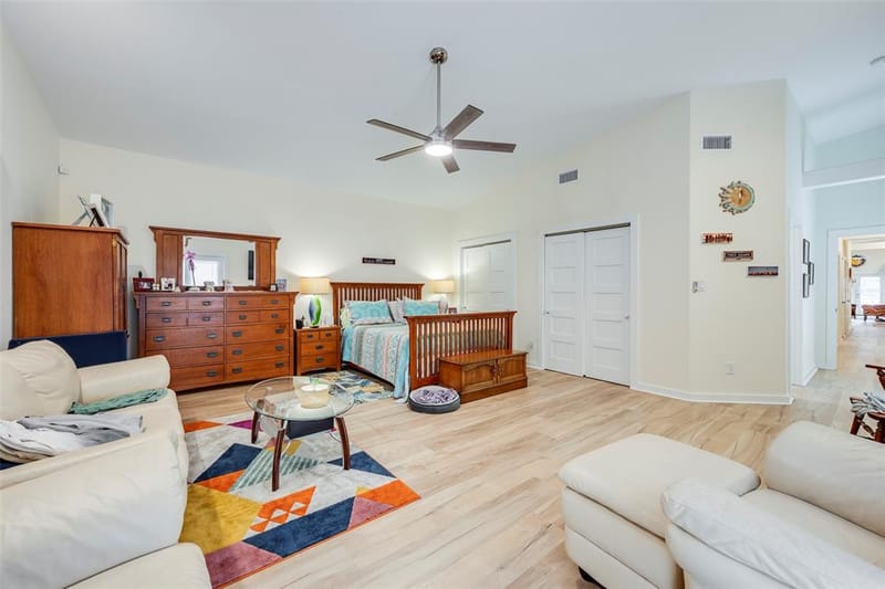 1031 Grandview Avenue, Dallas TX 75223 - Photo 20