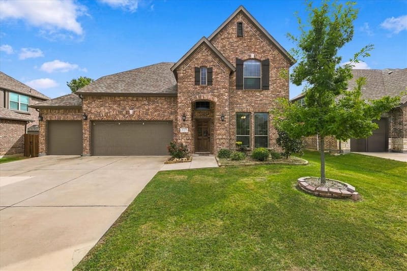 117 Providence Drive, Van Alstyne TX 75495 - Photo 2