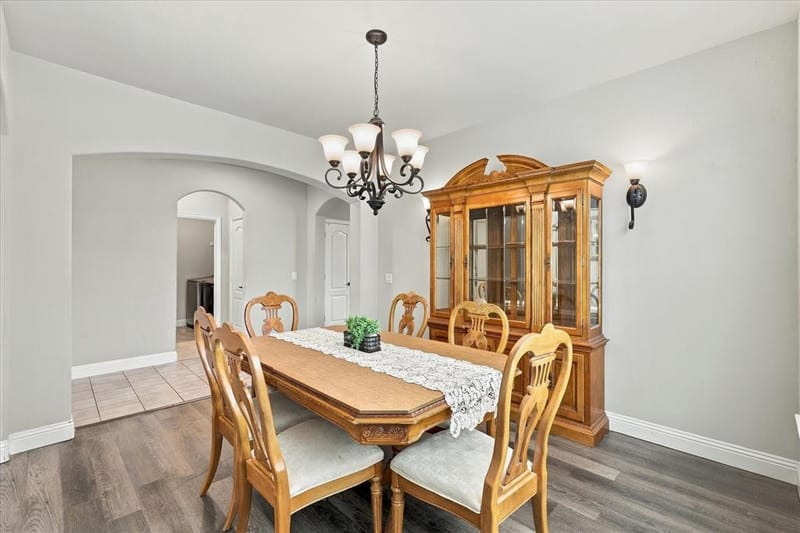 117 Providence Drive, Van Alstyne TX 75495 - Photo 4