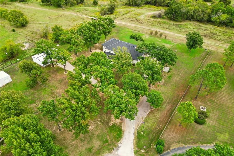 303 Bobby Sam Court, Collinsville TX 76233 - Photo 35
