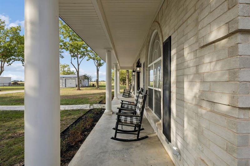 303 Bobby Sam Court, Collinsville TX 76233 - Photo 4