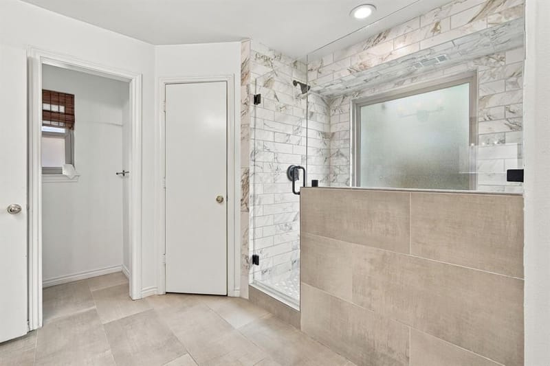 9947 Chimney Hill Lane, Dallas TX 75243 - Photo 16