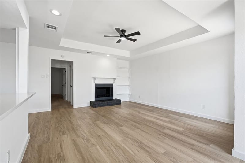 5709 Ranchogrande Drive, Arlington TX 76017 - Photo 3