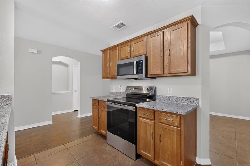 6809 Hot Springs Court, Dallas TX 75241 - Photo 14