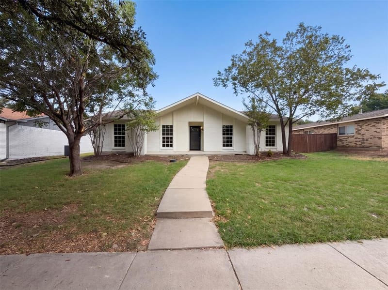 5005 Strickland Avenue, The Colony TX 75056