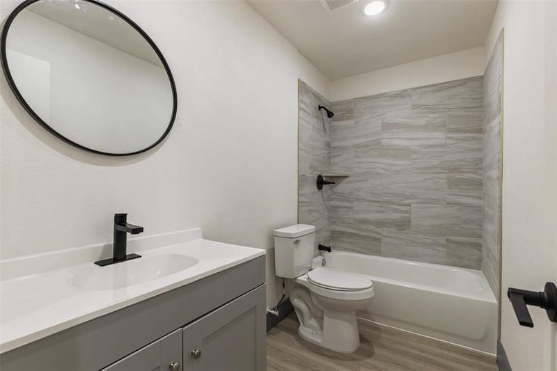 1615 Presidio Avenue, Dallas TX 75216 - Photo 12