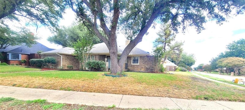 2302 Lone Oak Trail, Garland TX 75044 - Photo 3