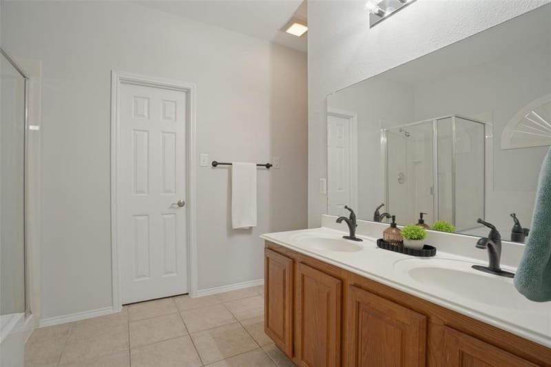 1524 Creek Springs Drive, Allen TX 75002 - Photo 16