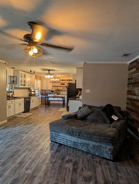 1129 Henson, Hurst TX 76053 - Photo 12