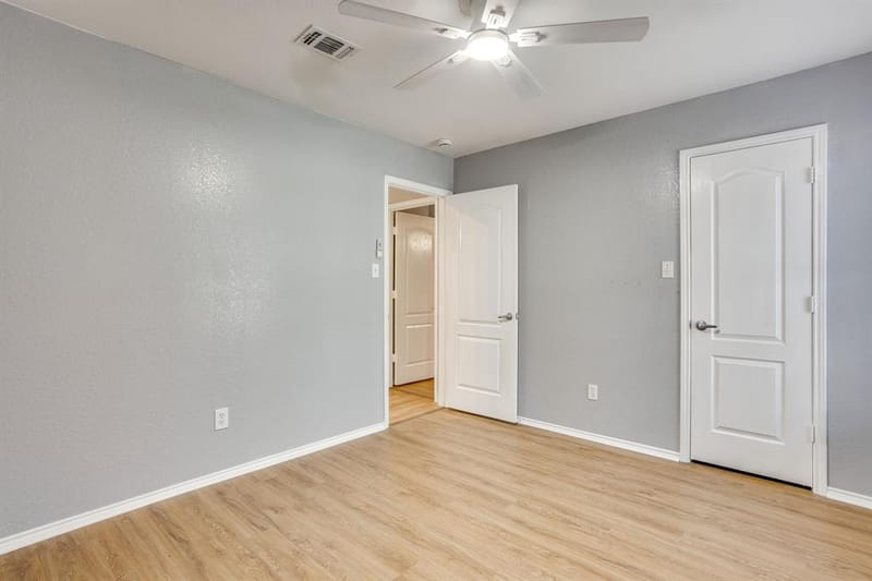 6221 St Leonard Drive, Arlington TX 76001 - Photo 29