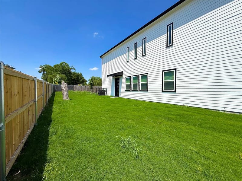 1505 Fordham Road, Dallas TX 75216 - Photo 24